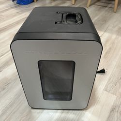 portable mini beverage fridge