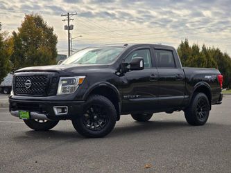 2018 Nissan TITAN