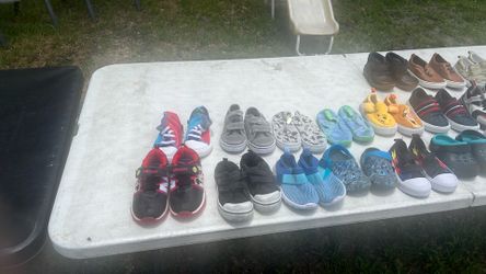 Toddlers shoes