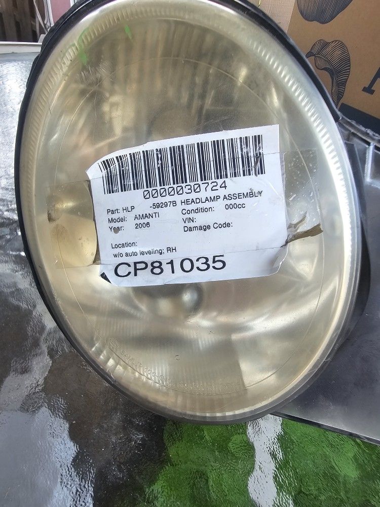 Fits 2004-2006 Kia Amanti Headlight Assembly Left - Driver Side 49893YK 2005
DRIVER SIDE HEADLIGHT ASSEMBLY