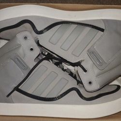 Adidas size 11 New 