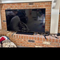 55" TV
