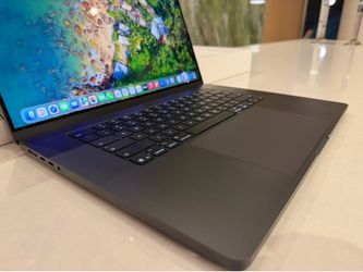 Macbook Pro M5 Pro 16" 24GB 1TB