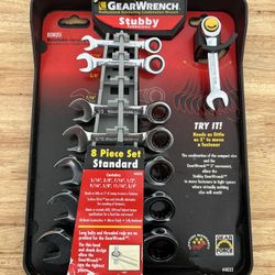 Gear Wrench 8 Pc. Ratcheting Stubby Combination SAE Wrench Set