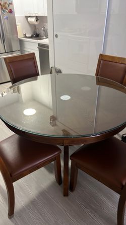 Round Glass Top Dining Table with 4 Chairs