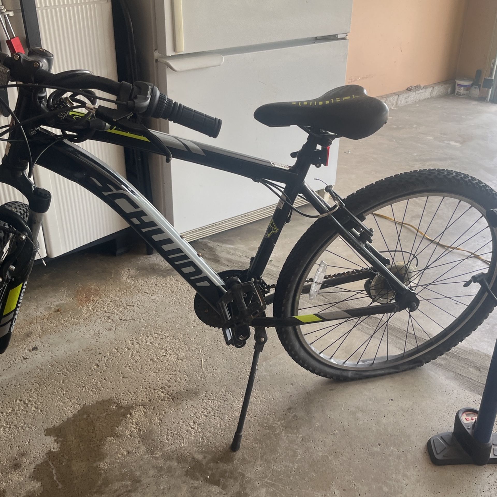 Mountain Bike Flat Tire Not Popped Just Gotta Fix It Orginal Price 350