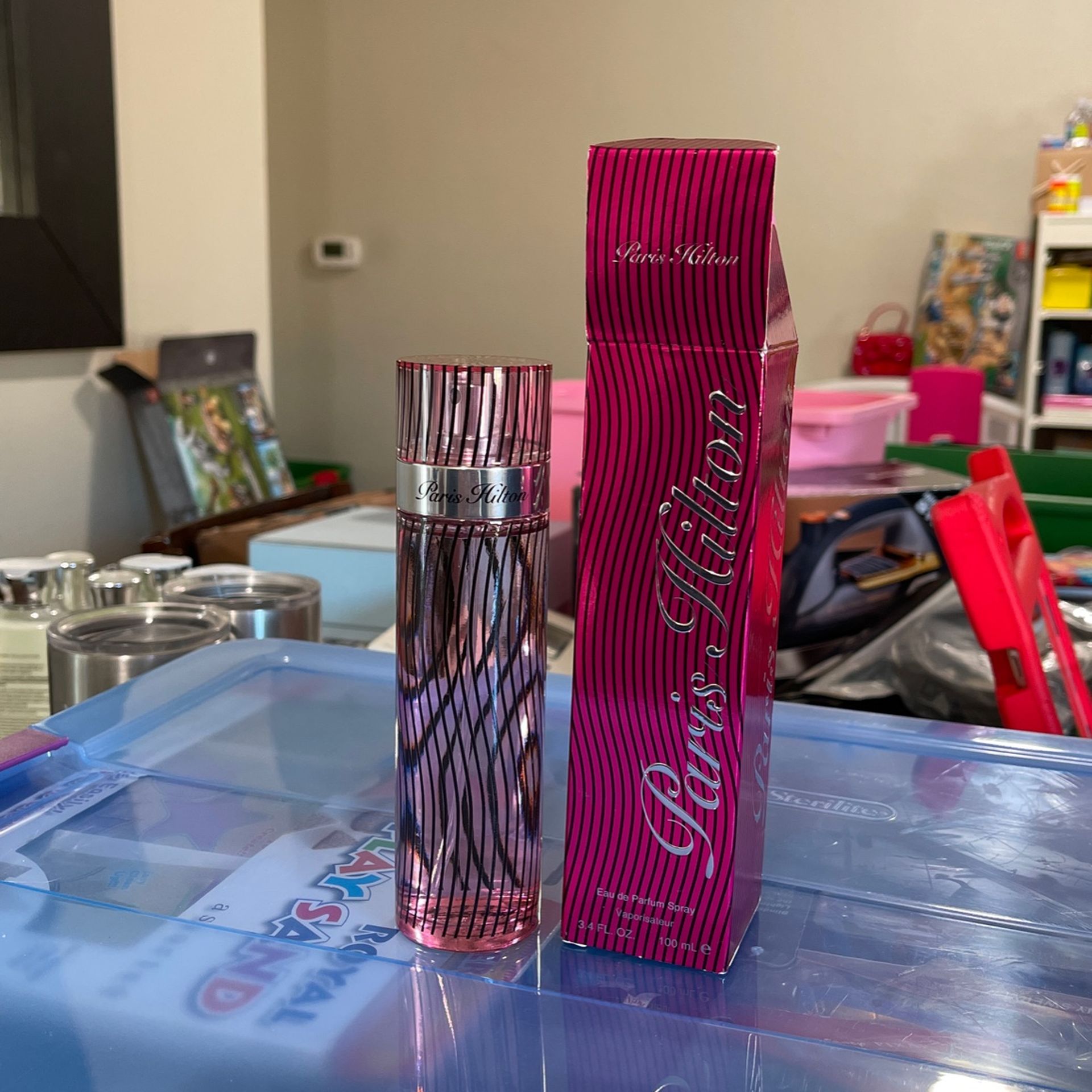 Paris Hiton Perfume