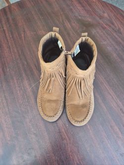 Leather mocosin boots
