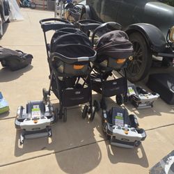 Keyfit Caddy Strollers 2 Of Them With 2 Infant Chicco Seats And 3 Bases 