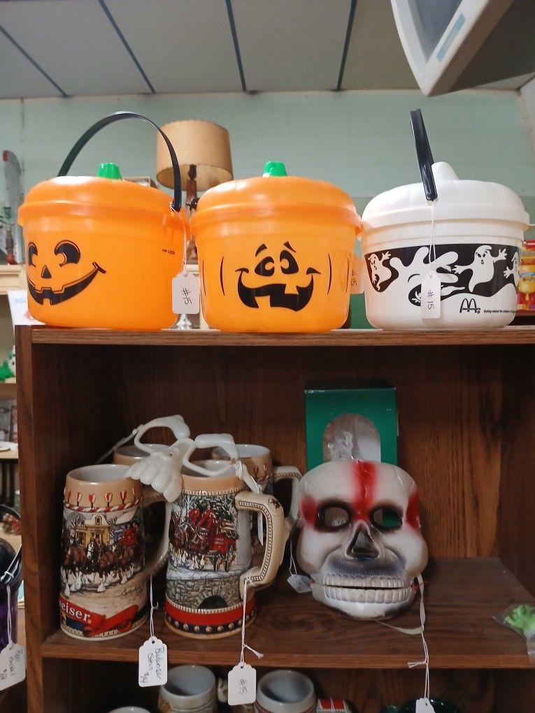 Vintage, Antiques, Furniture, Toys, Jewelry, Halloween, Christmas