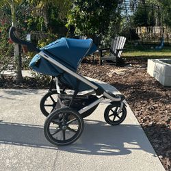 Thule Urban Glide 2 All-Terrian & Jogging Stroller in Blue/Silver