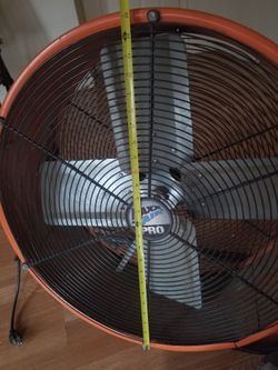 Commercial style fan 50 Dollars