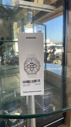 GALAXY WATCH 8 CLASSIC / WHITE AND BLACK/