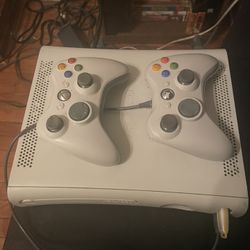 Xbox 360 With Games (PERFECT CONDITION)