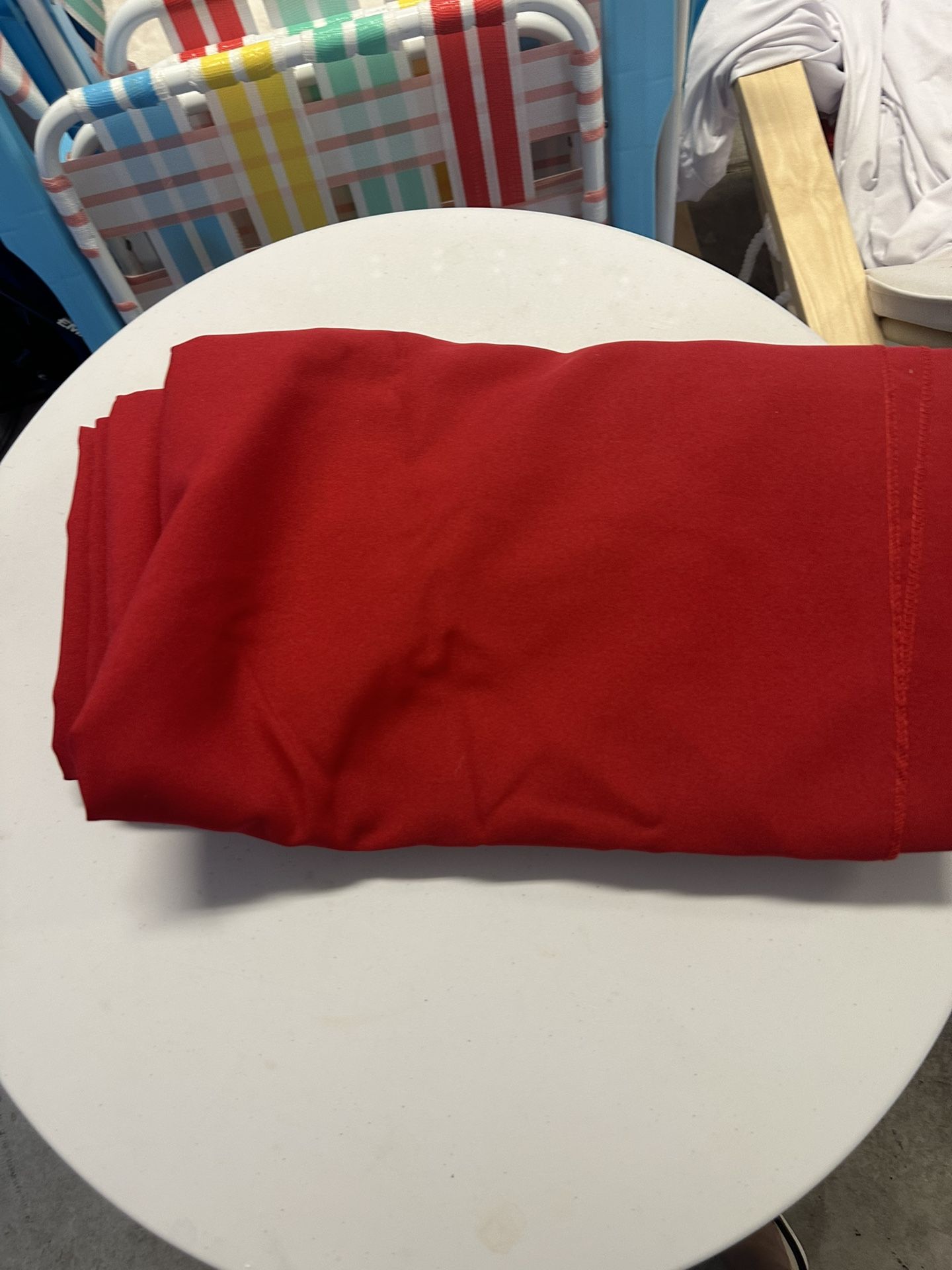 Round Table Clothes