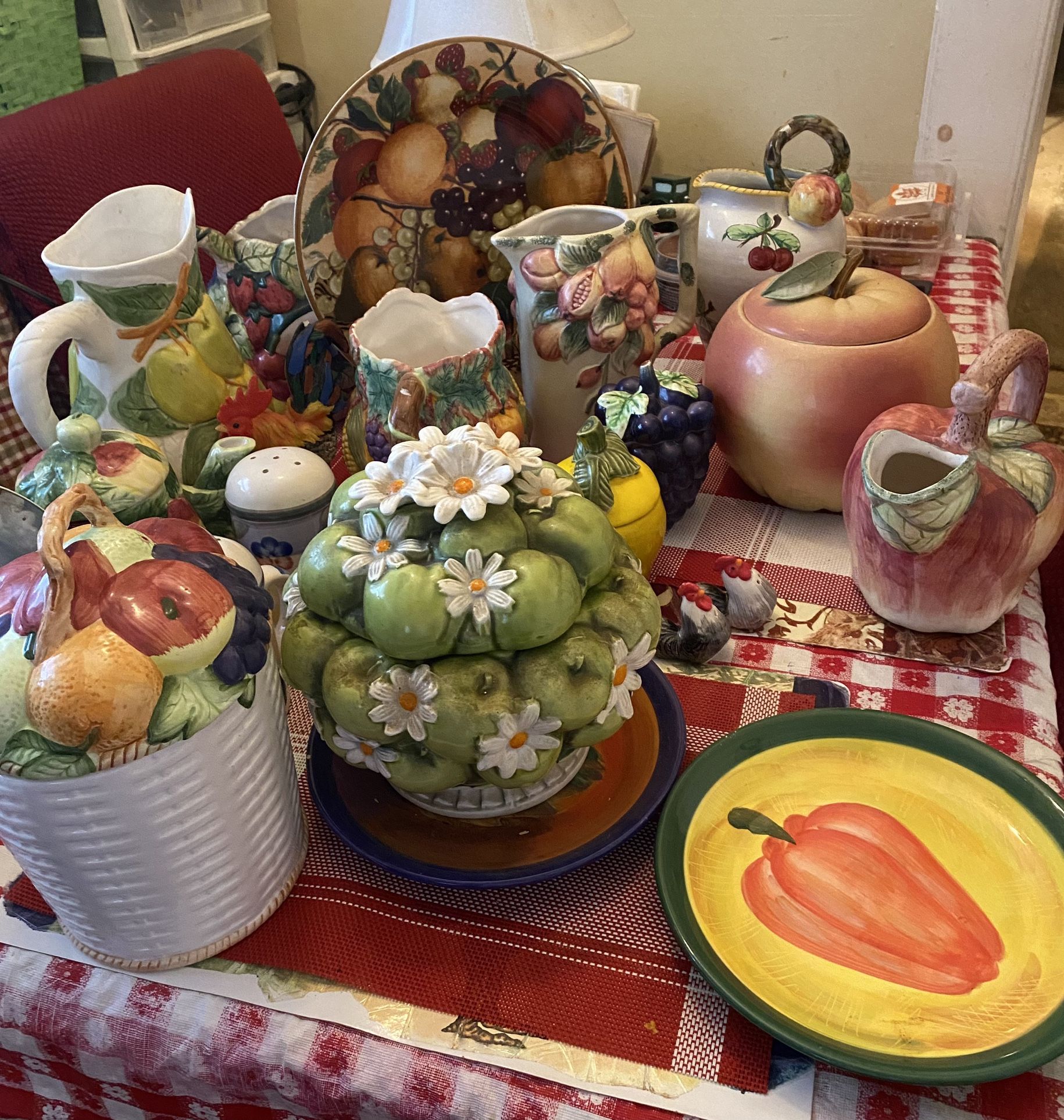Vintage Fruit Decorative Kitchenware