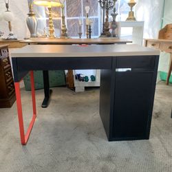 Black Red Desk IKEA Micke Style $80 OBO! {ch}
