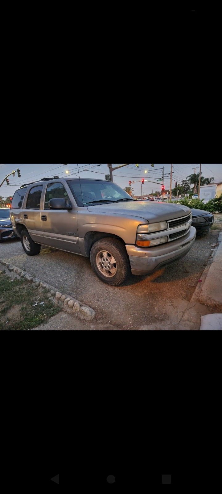 2002 CHEVY TAHOE