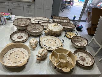Vintage Stoneware Dish Set w/ Serving Pieces, Casserole & Accessories – Excellent Condition
