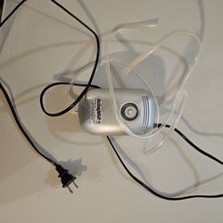 Hydrofarm AAPA3.2L Active Aqua, 1 Outlet, Air Pump, 2W, 3.2 L/Min, White