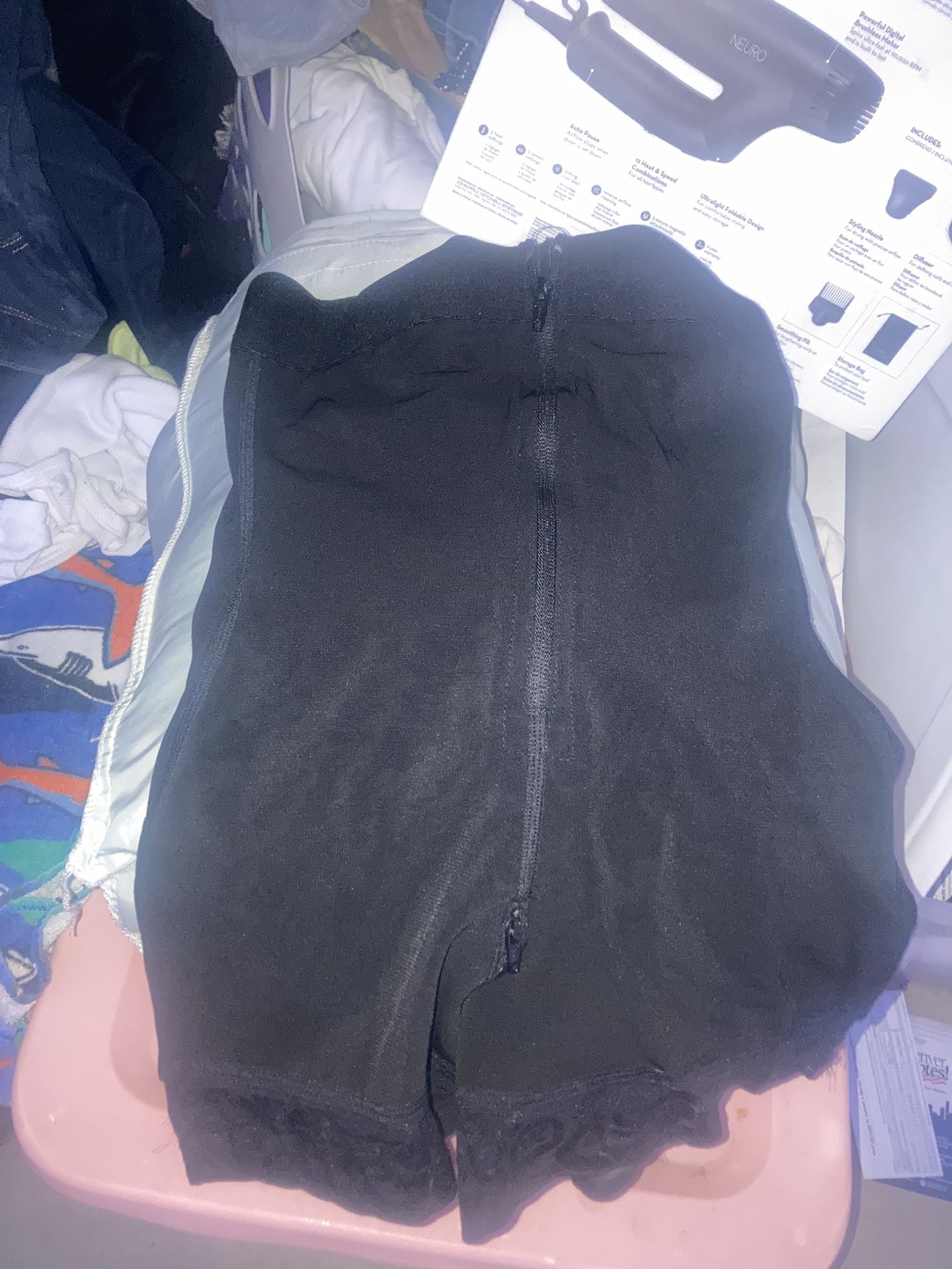 Suitcase Full Of Great Conditioned Some New With Tag Name Brand Clothes