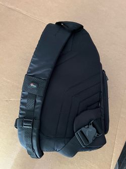 Lowepro Slingshot Sling Camera Bag – Quick-Access Urban Photography Pack