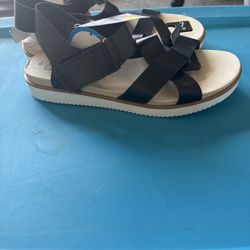 Women’s Sandals 