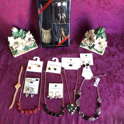 Huge Lot of NEW Jewelry. Mostly Kim Rogers. 5 Necklaces, 7 Pairs of Earrings, 1 Watch Bracket and 1 Keychain. 14 Total Pieces! 