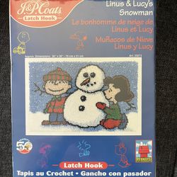 Snoopy Linus & Lucy's Snowman Latch Hook Kit - J.P. Coats 