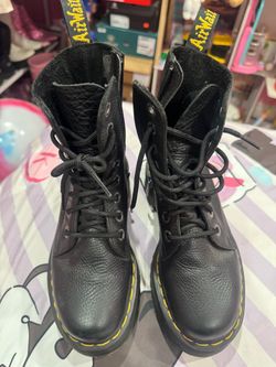 Dr. Martens Platform