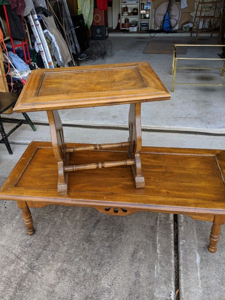 Matching large coffee table and end table set