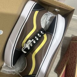 Vans Comfycush size 11