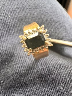 14kt Gold Ring 5.30grams 