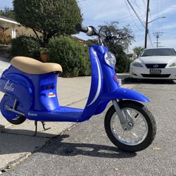 Razor Bistro 24V Euro Scooter