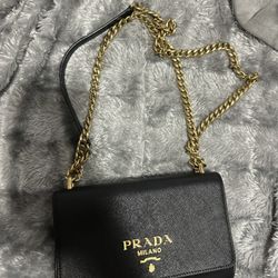 Prada Leather Bag Very Good Condition 