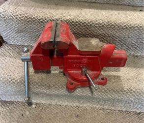 Craftsman / Columbian 303 Bench Vise