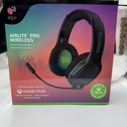 XBOX SERIES X|S & PC BLACK AIRLITE PRO WIRELESS HEADSET