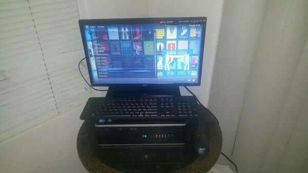 Hp desktop with 22 inch tv
