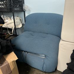 Soriana Sofa 