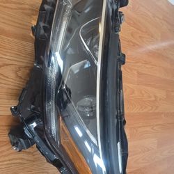 2020-23 Toyota Highlander LED Headlight LH AFS 10100-8A04S with Computer 89(contact info removed)0