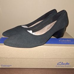 Clarks Black Suede Womens Heels Size 10