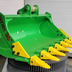 Mini Excavator Caterpillar 301 GP Bucket 36 inches Width o Similar Machine