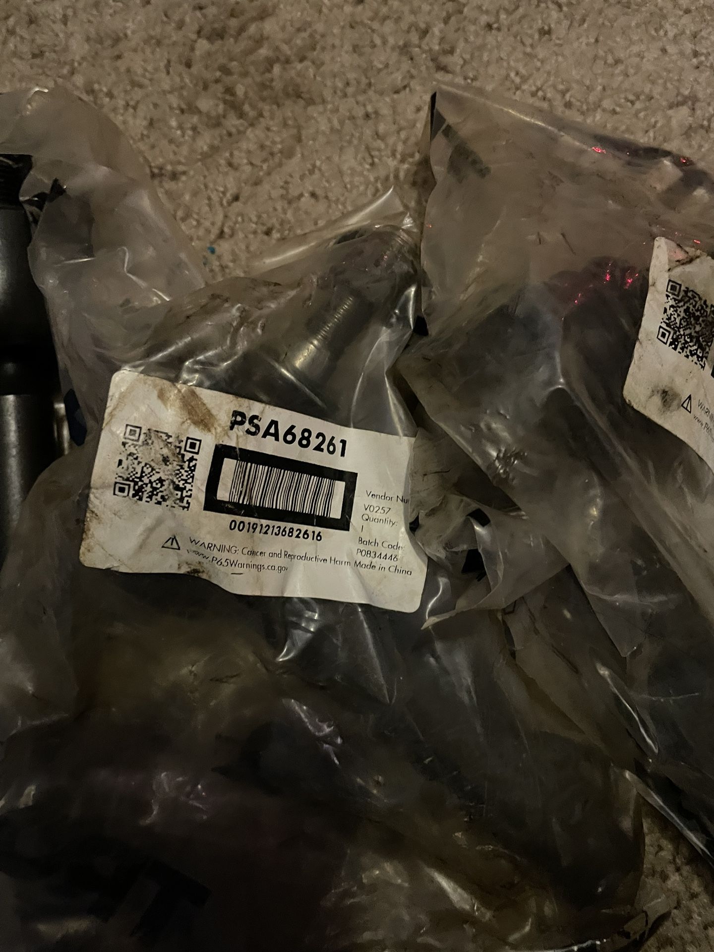 Ball Joints And Stabilizing Bars And Covers