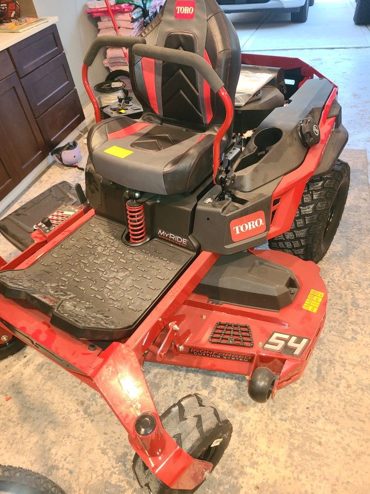 Toro Zero Turn Lawnmower Brand New