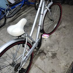 Nice huffy bike 