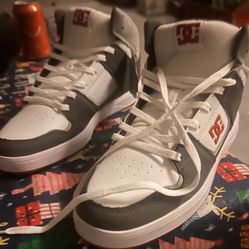 Men Dc High Tops Brand New Never Worn Size 10