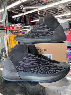 Adidas Yeezy QNTM Onyx