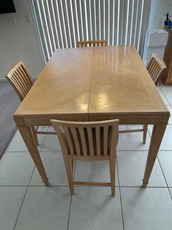 Kitchen Table With 4 Chairs Solid Wood