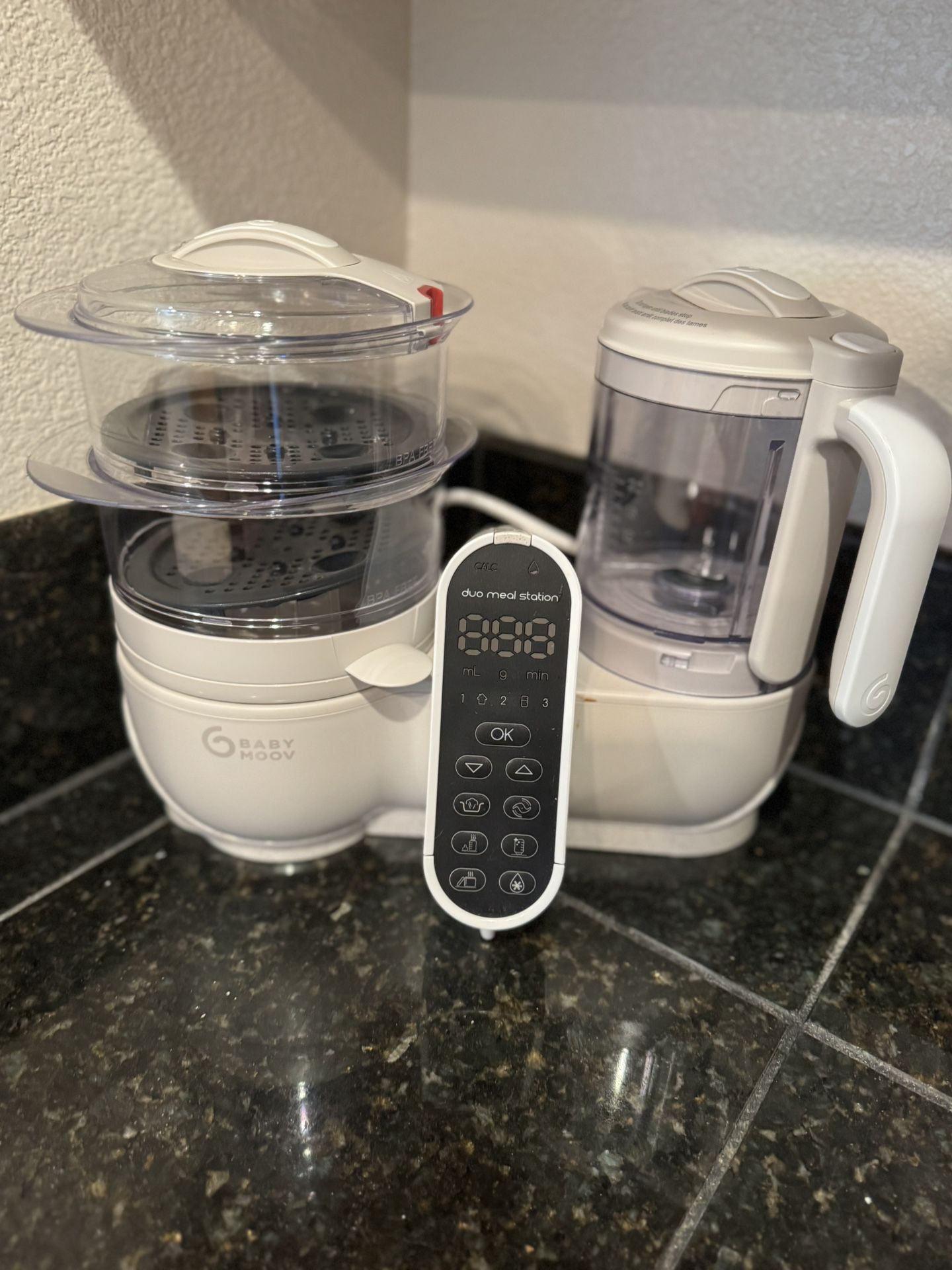 Baby Moov Duo Meal Station