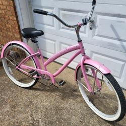 Women's Diamondback Della Cruz Beach Cruiser 26"